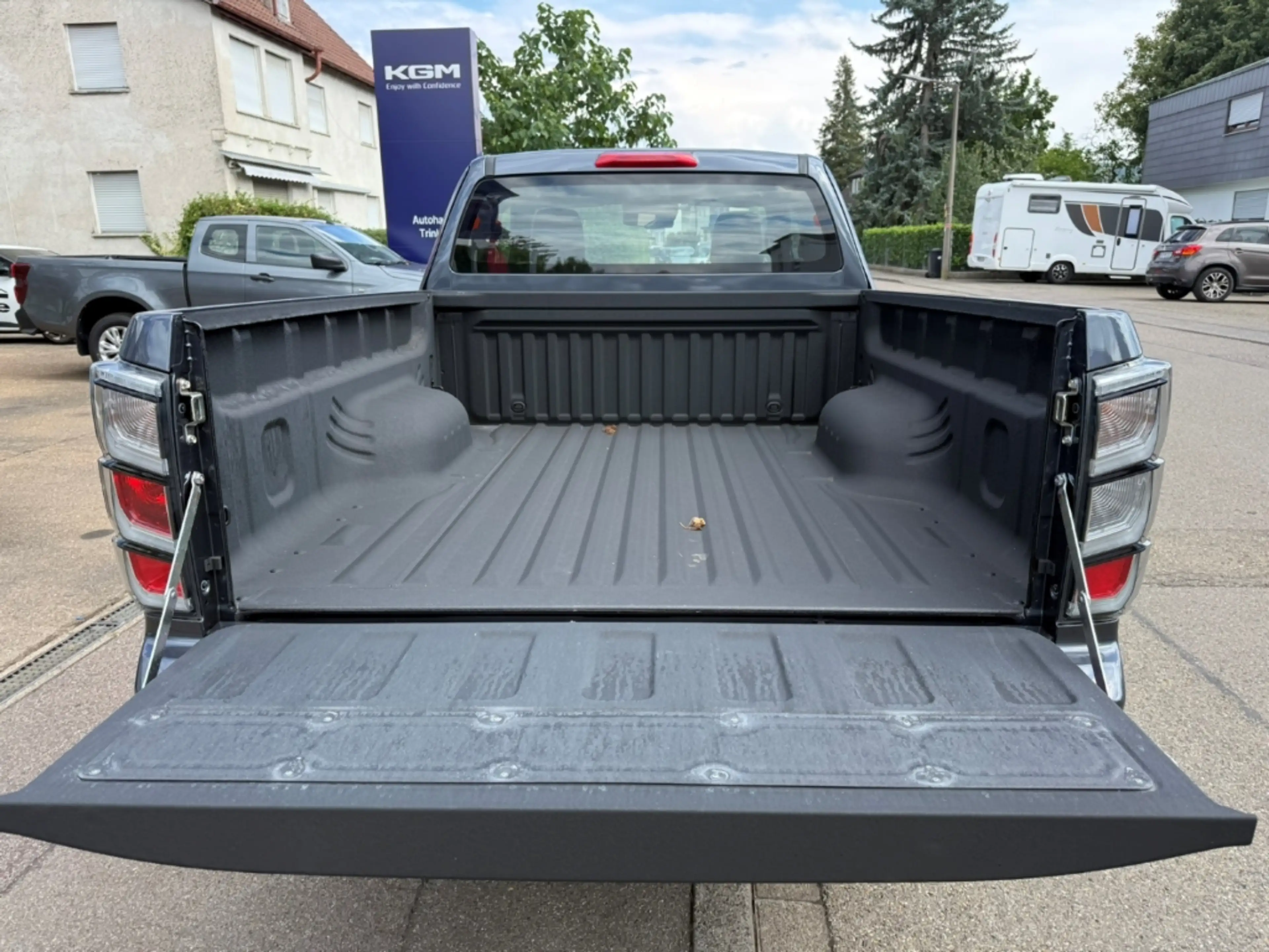 Isuzu D-Max Space Cab 4WD LSE Leder LED Apple CarPlay Android — photo 5