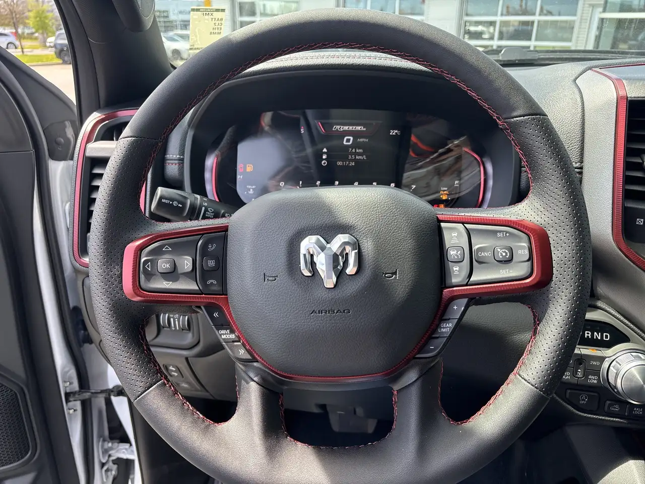 RAM 1500 снимка RAM 1500