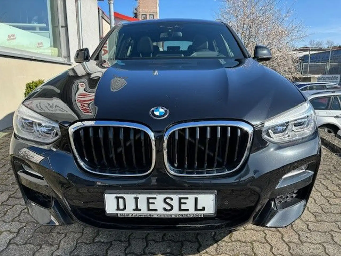 BMW X4 xDrive 25d M Sport *PANO+Standh.+AHK+RF-KAM* Nero - 2