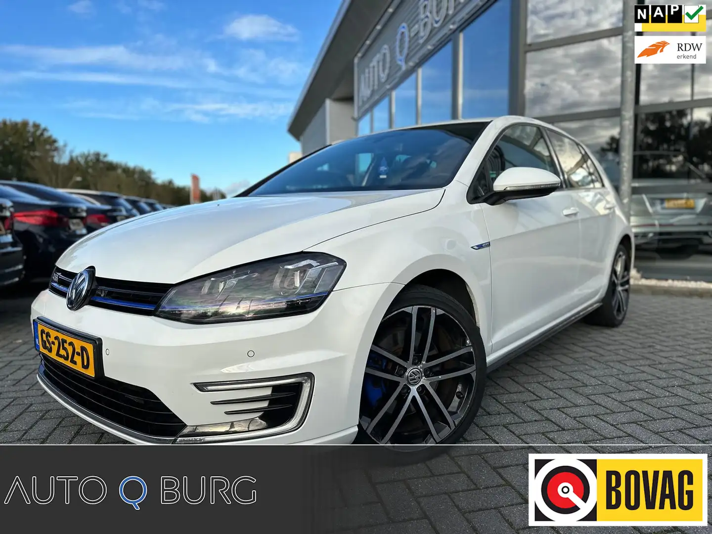 Volkswagen Golf GTE 1.4 TSI | Plug in Hybride | DSG | Trekhaak | LED | Blanc - 1