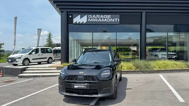MINI Cooper Countryman 1.5 48V C Classic auto
