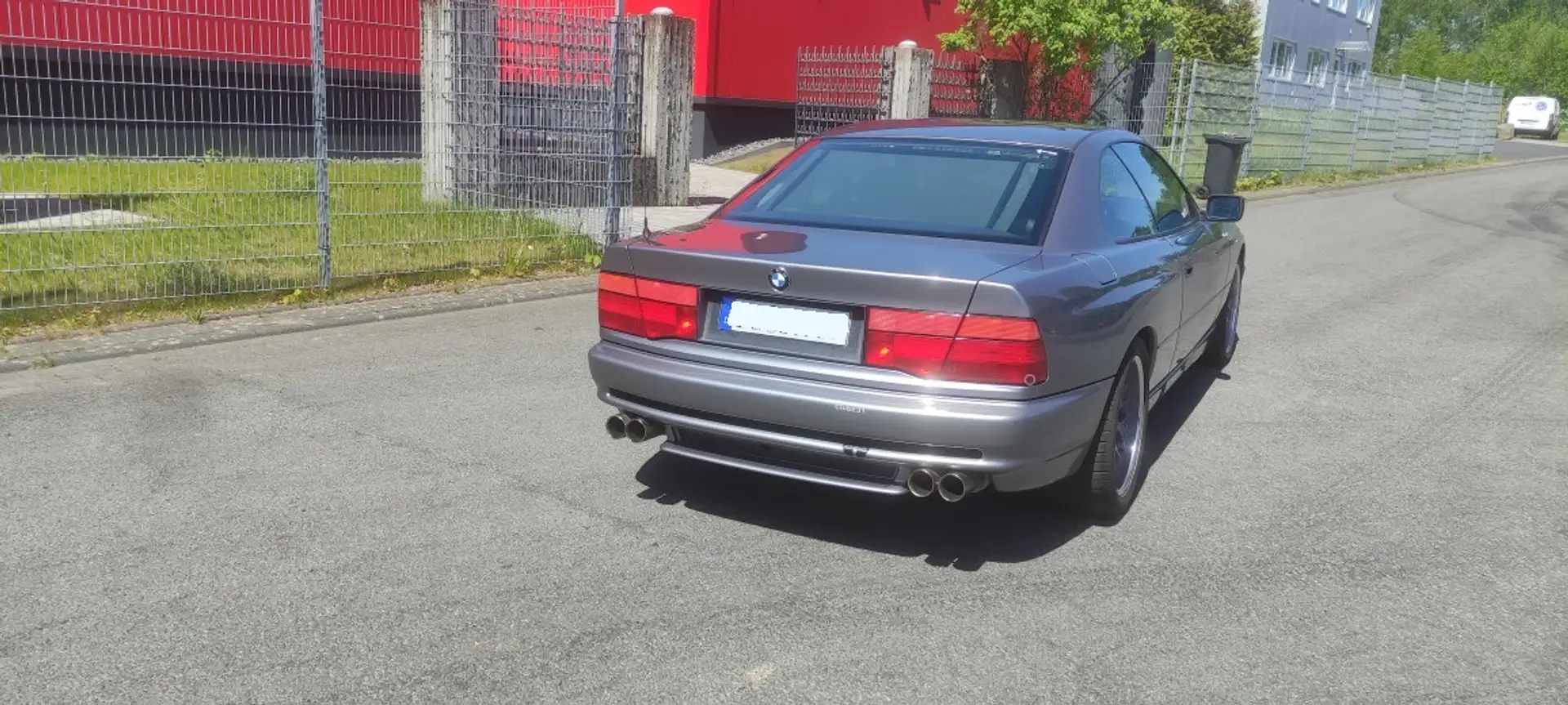 BMW 850 850i Grau - 1