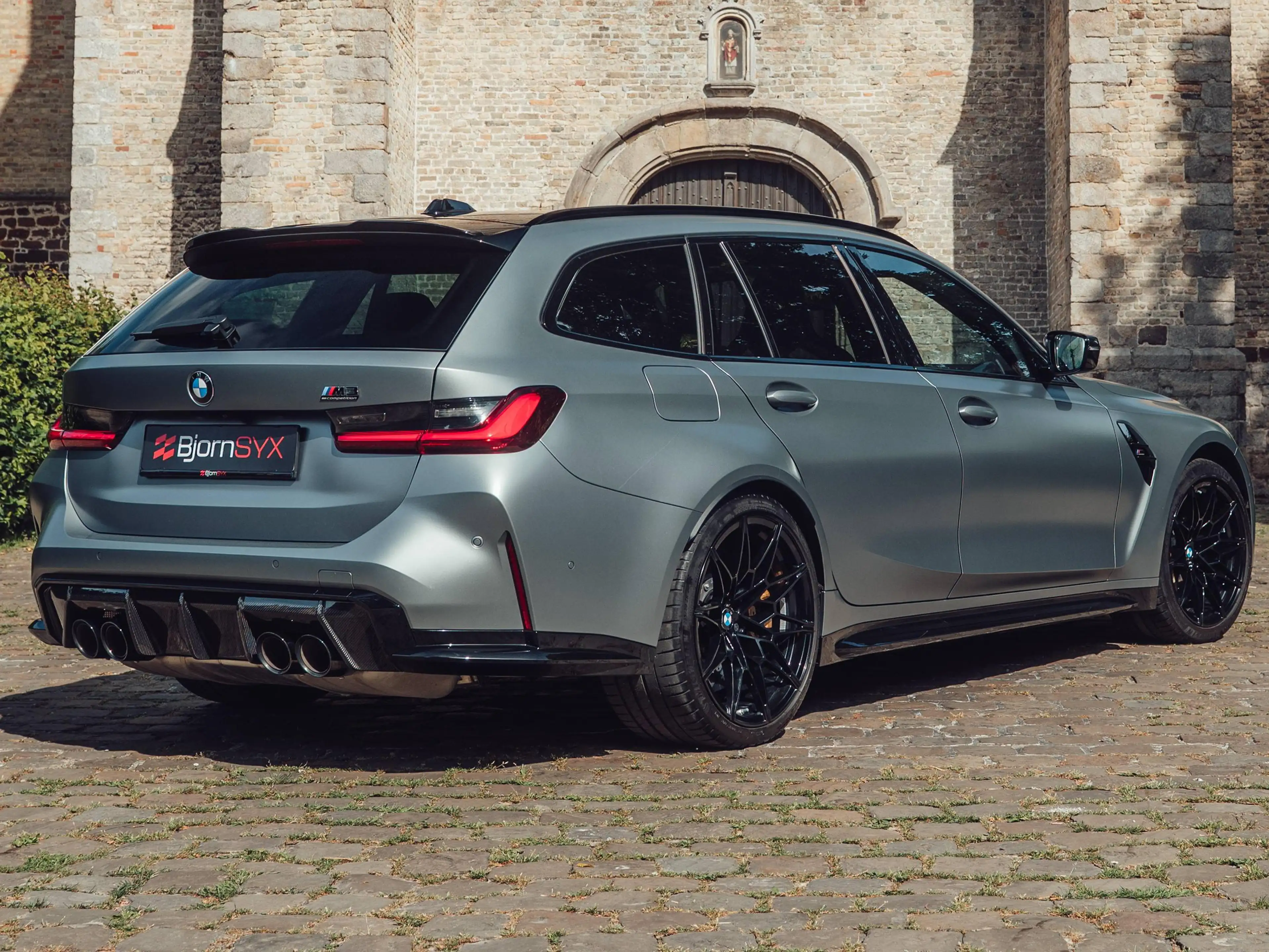 BMW M3 BIG SPEC | Individual Frozen Grey | M Track Pack | BTW — photo 8