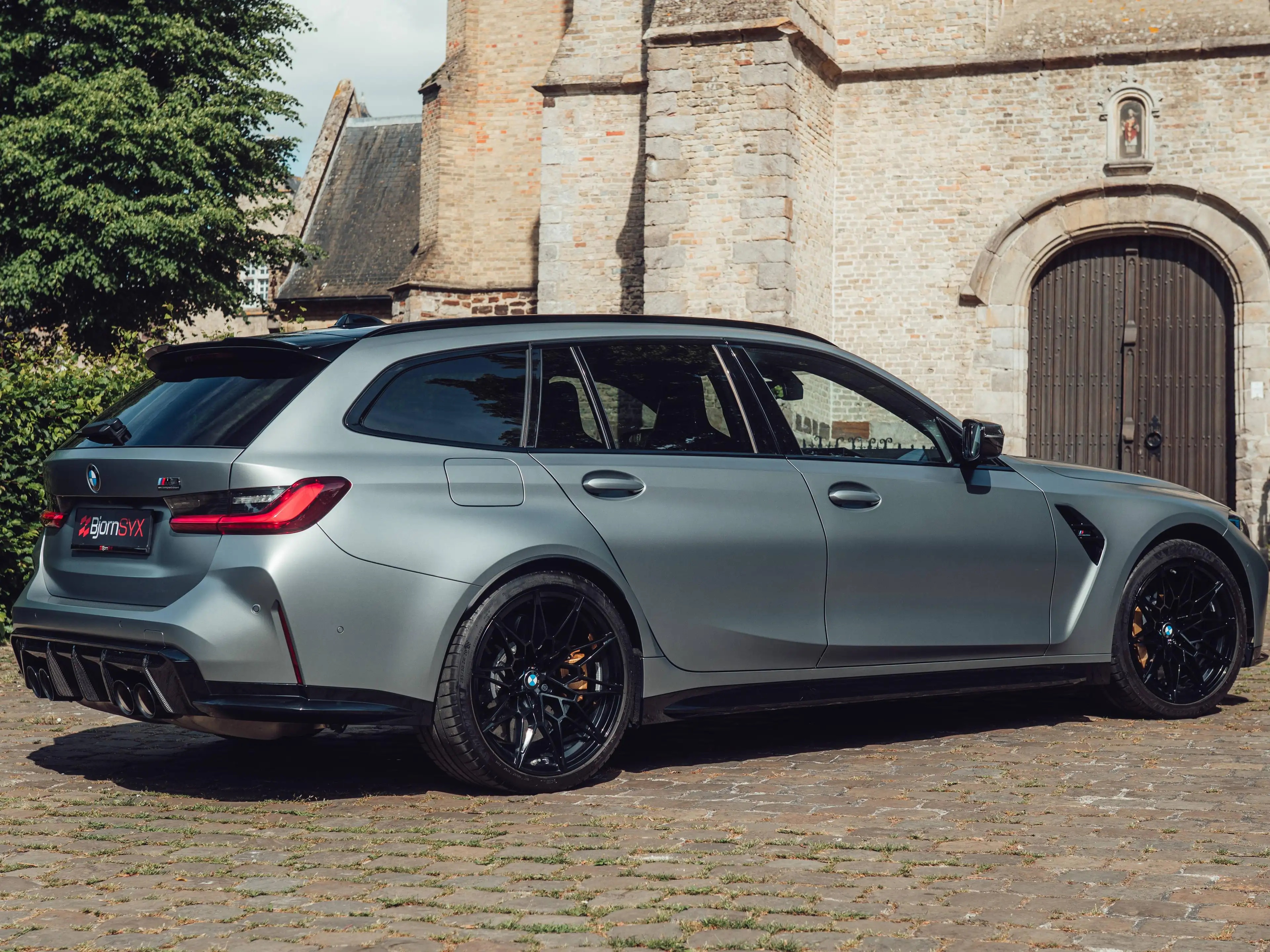 BMW M3 BIG SPEC | Individual Frozen Grey | M Track Pack | BTW — photo 4