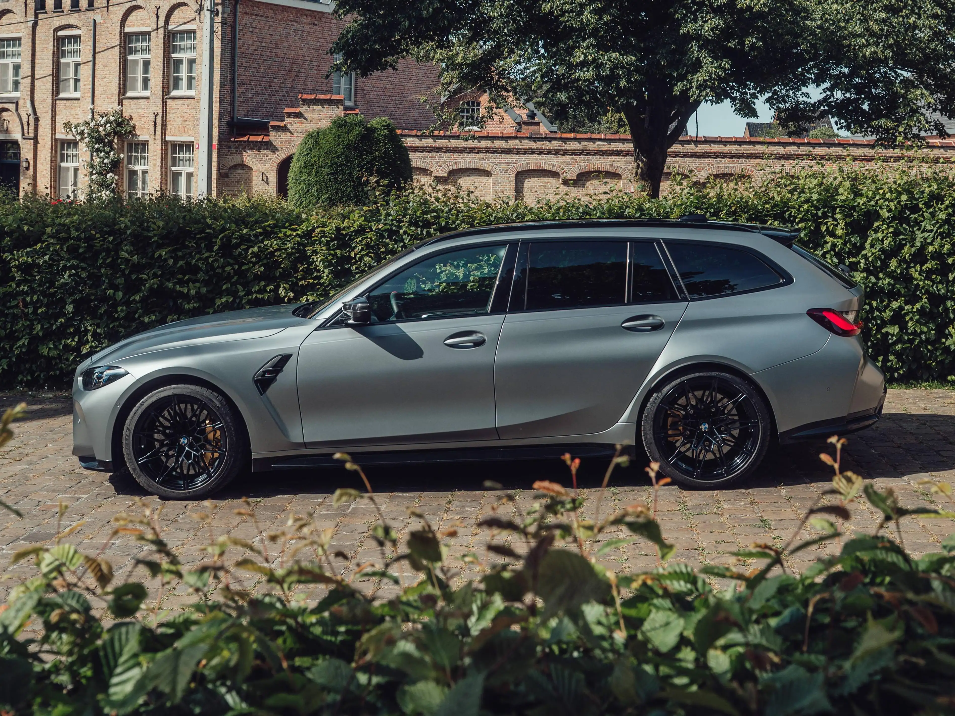 BMW M3 BIG SPEC | Individual Frozen Grey | M Track Pack | BTW — photo 11