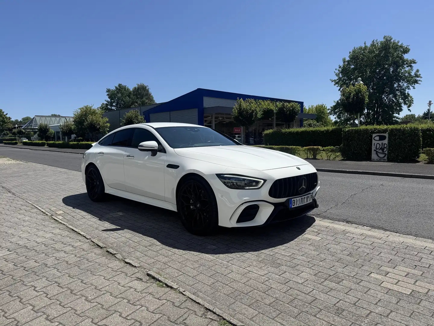 Mercedes-Benz AMG GT 43 4Matic+ V8 Styling Weiß - 2