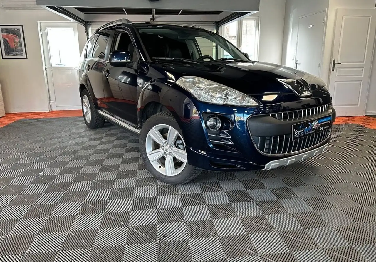 Peugeot 4007