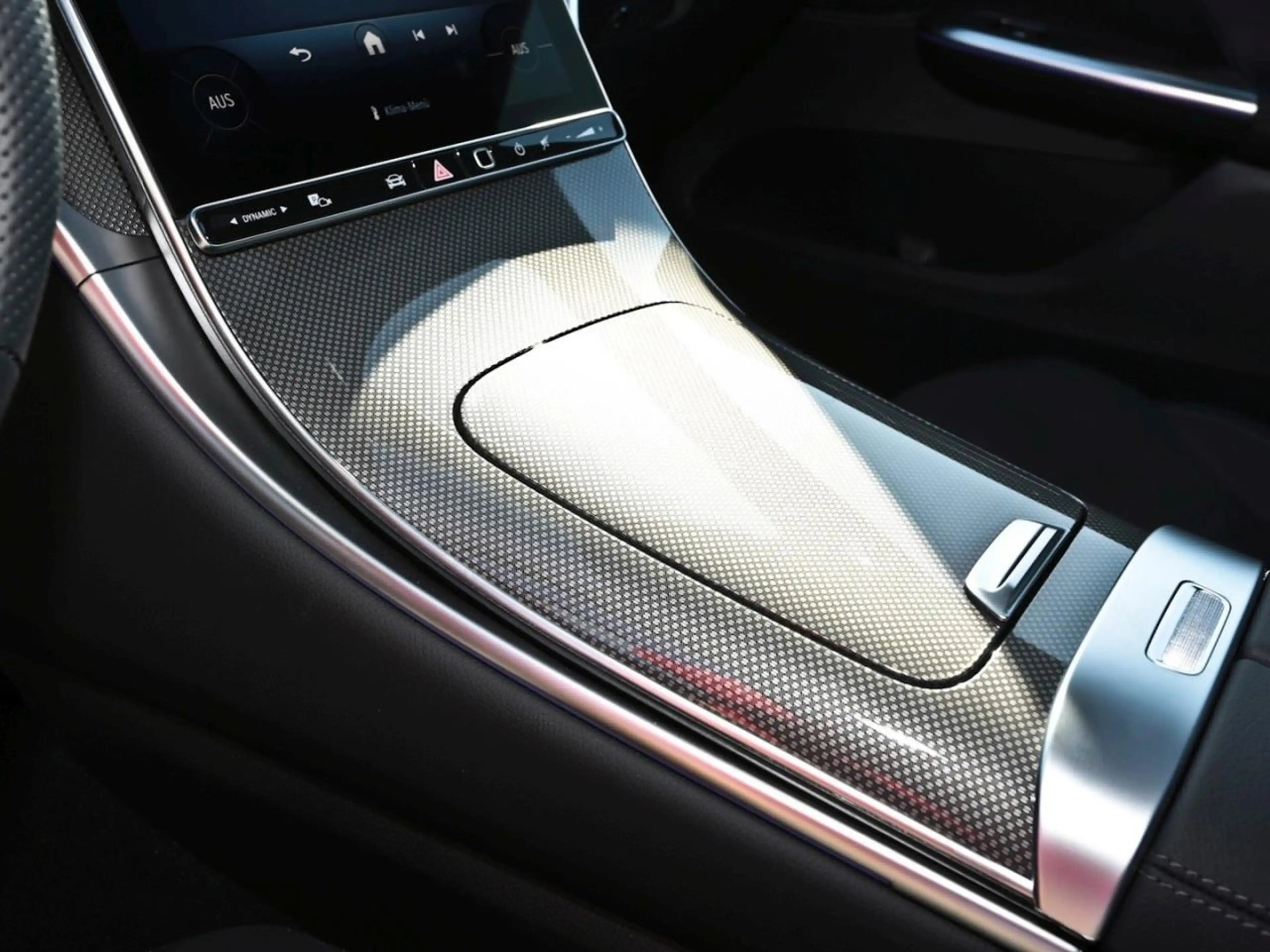 Mercedes-Benz GLC 220 d 4MATIC Coupé AMG Panorama AHK Distronic — photo 15
