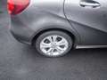 Mercedes-Benz B 180 B 180 d Gris - thumbnail 16