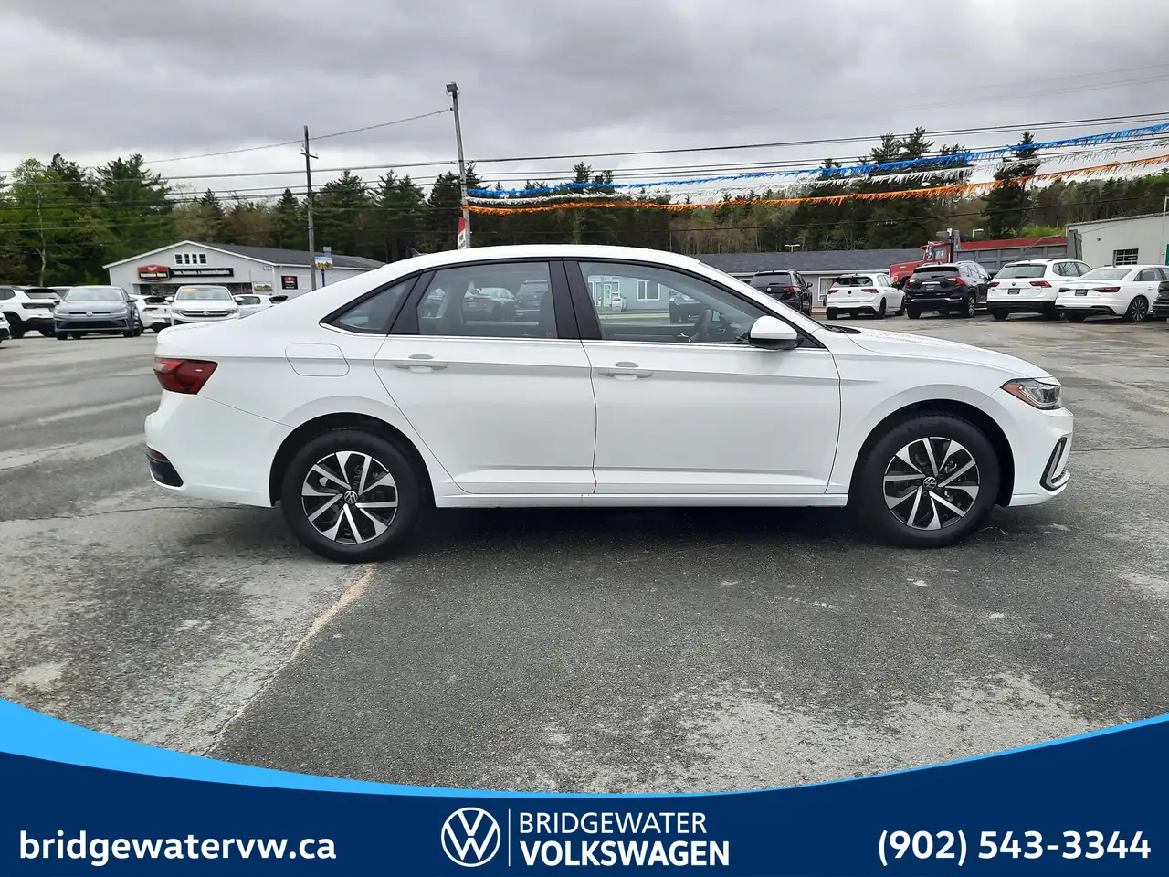 Volkswagen Jetta снимка Volkswagen Jetta