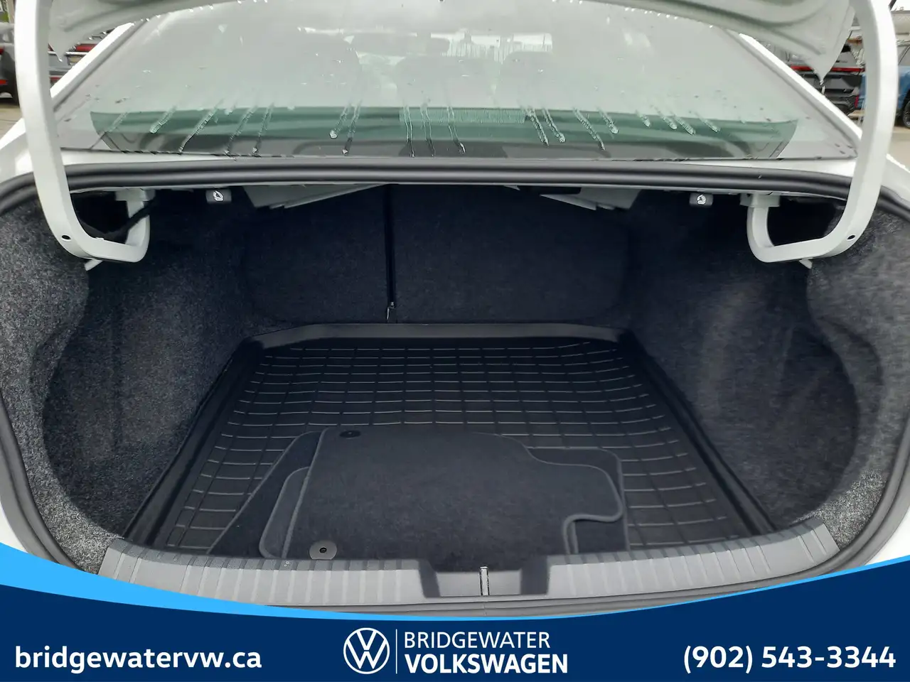 Volkswagen Jetta снимка Volkswagen Jetta