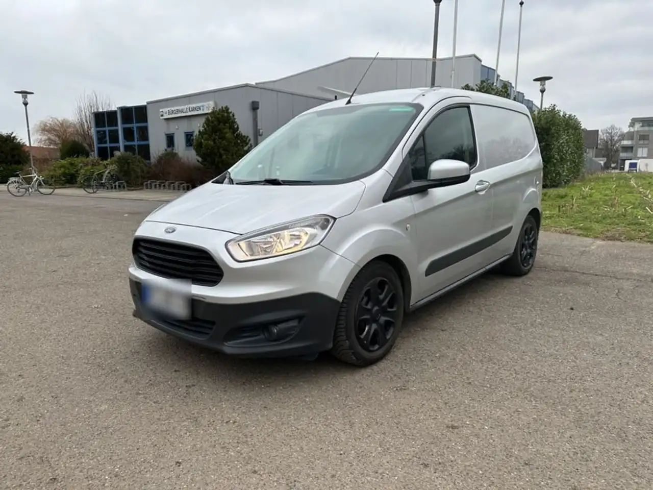Ford Transit Courier