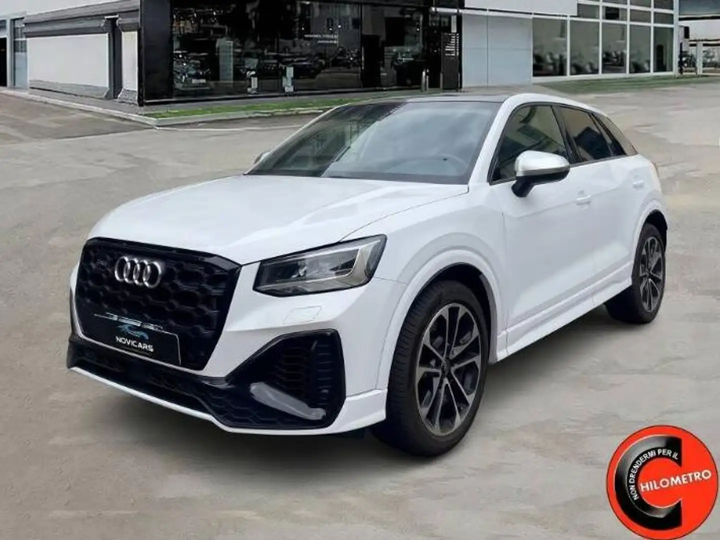 Audi SQ2 Q2 I 2021 2.0 tfsi Sport Attitude quattro s-tronic Weiß - 1