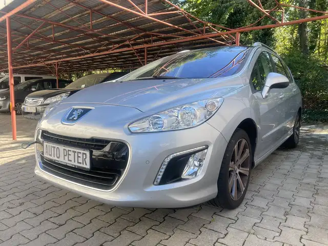 2011 Peugeot 308 in Grey for sale
