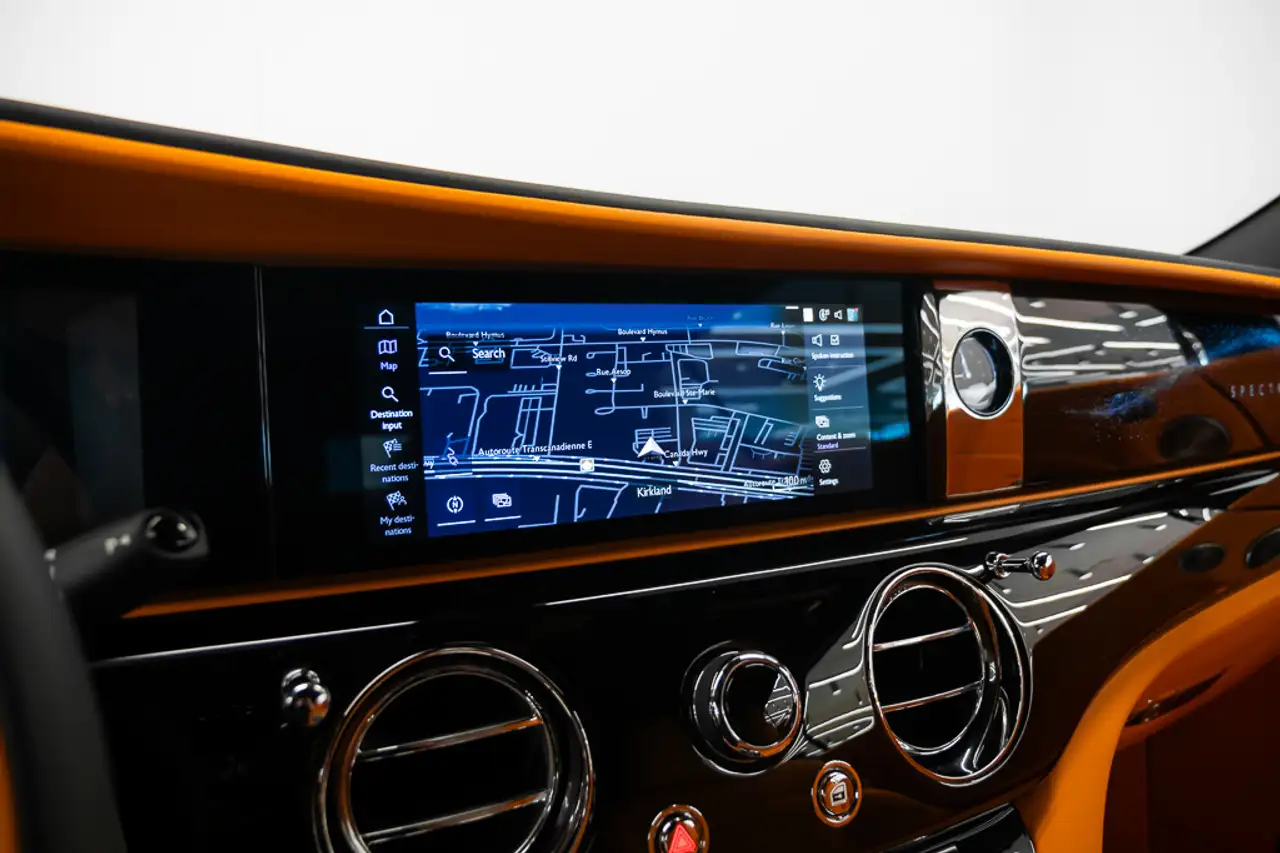 Rolls-Royce Spectre снимка Rolls-Royce Spectre