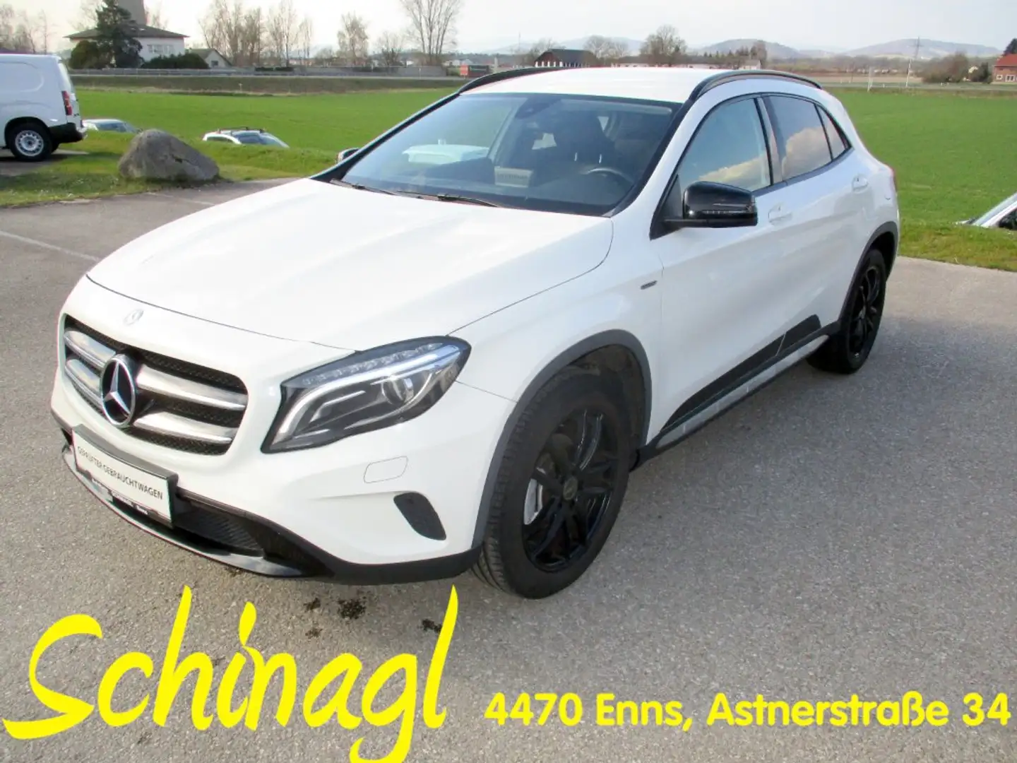 Mercedes-Benz GLA 180 d Weiß - 1