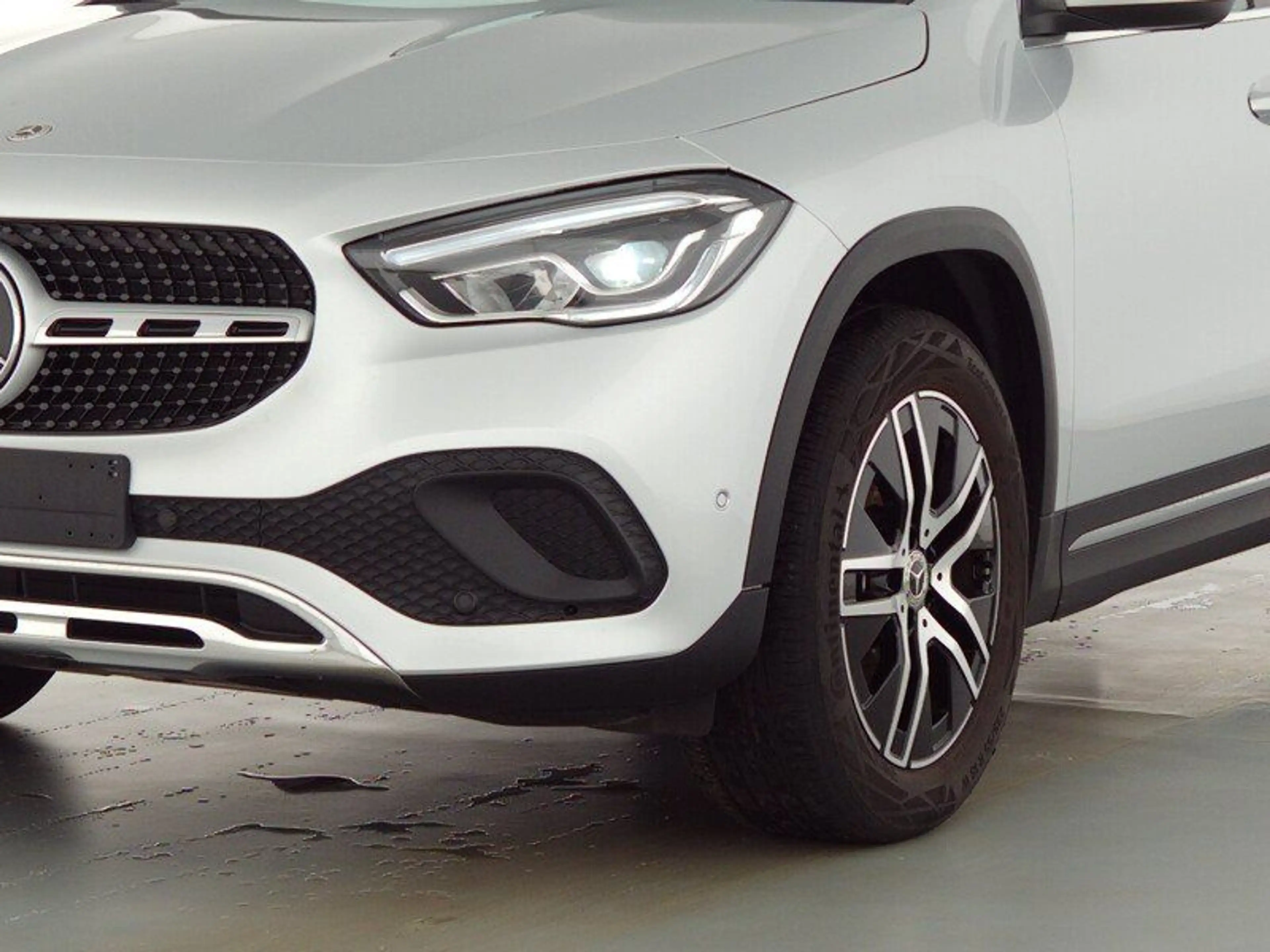 Mercedes-Benz GLA 180 d Progressive MBUX/Business/Kamera/AHK — photo 3