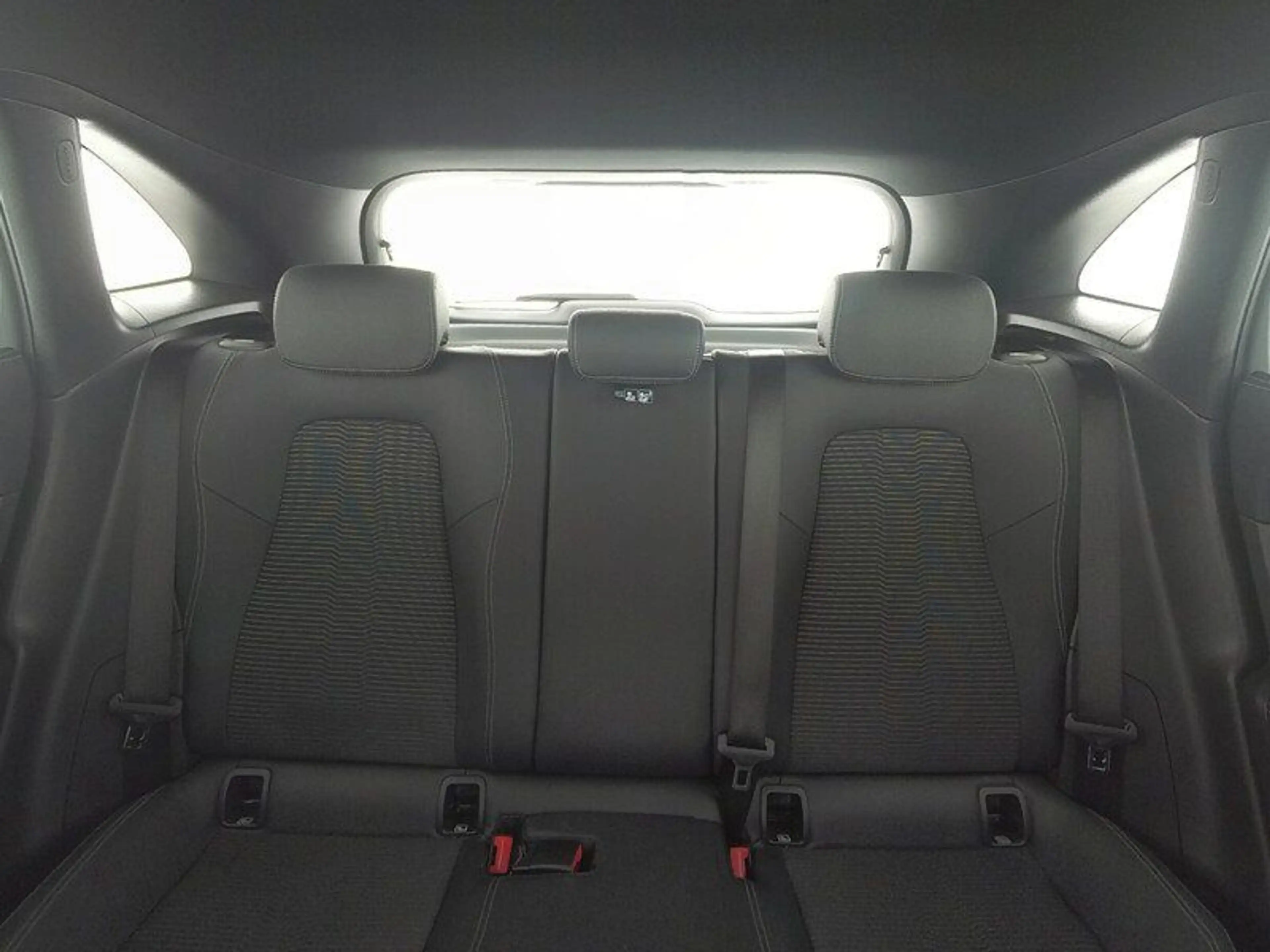 Mercedes-Benz GLA 180 d Progressive MBUX/Business/Kamera/AHK — photo 8