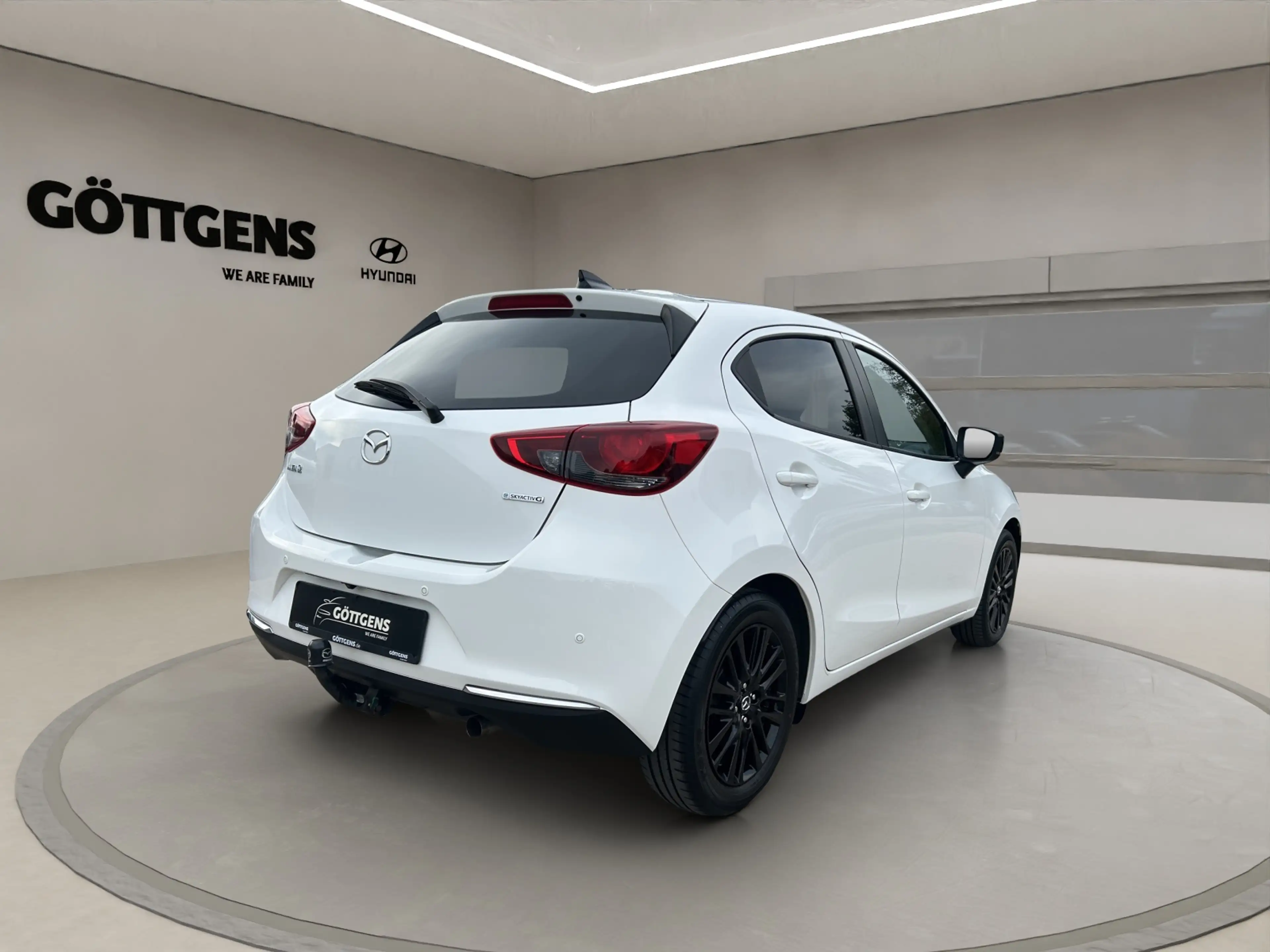 Mazda 2 1.5 Homura AHK LM SITZH. — photo 4