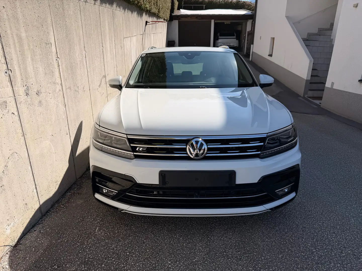 Volkswagen Tiguan Tiguan 2,0 TDI SCR 4Motion Highline DSG Highline Weiß - 2