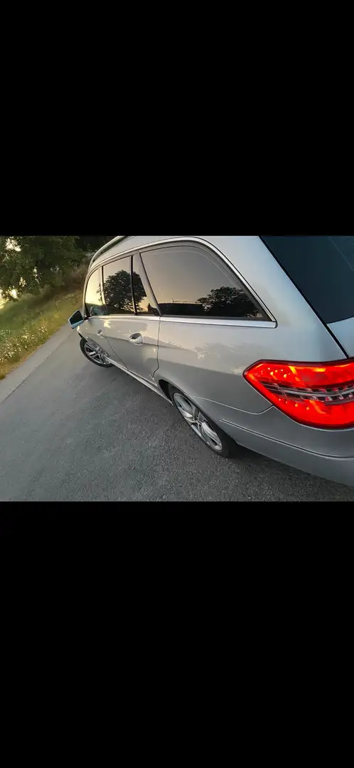 Mercedes-Benz E 350 T CDI DPF BlueEFFICIENCY 7G-TRONIC Avantgarde - 2