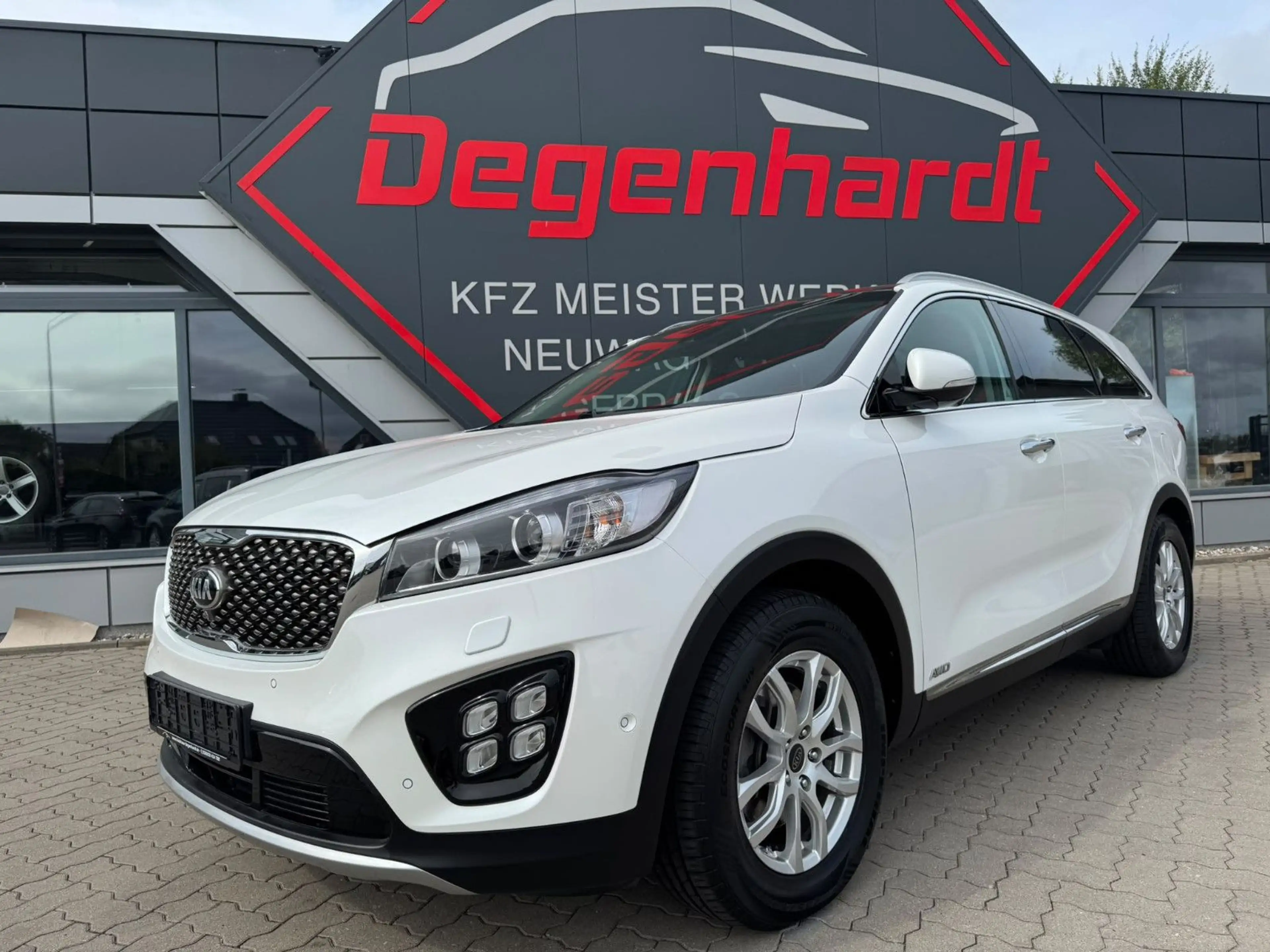 Kia Sorento 2.2 CRDi Platinum Edition 4WD ACC 360°