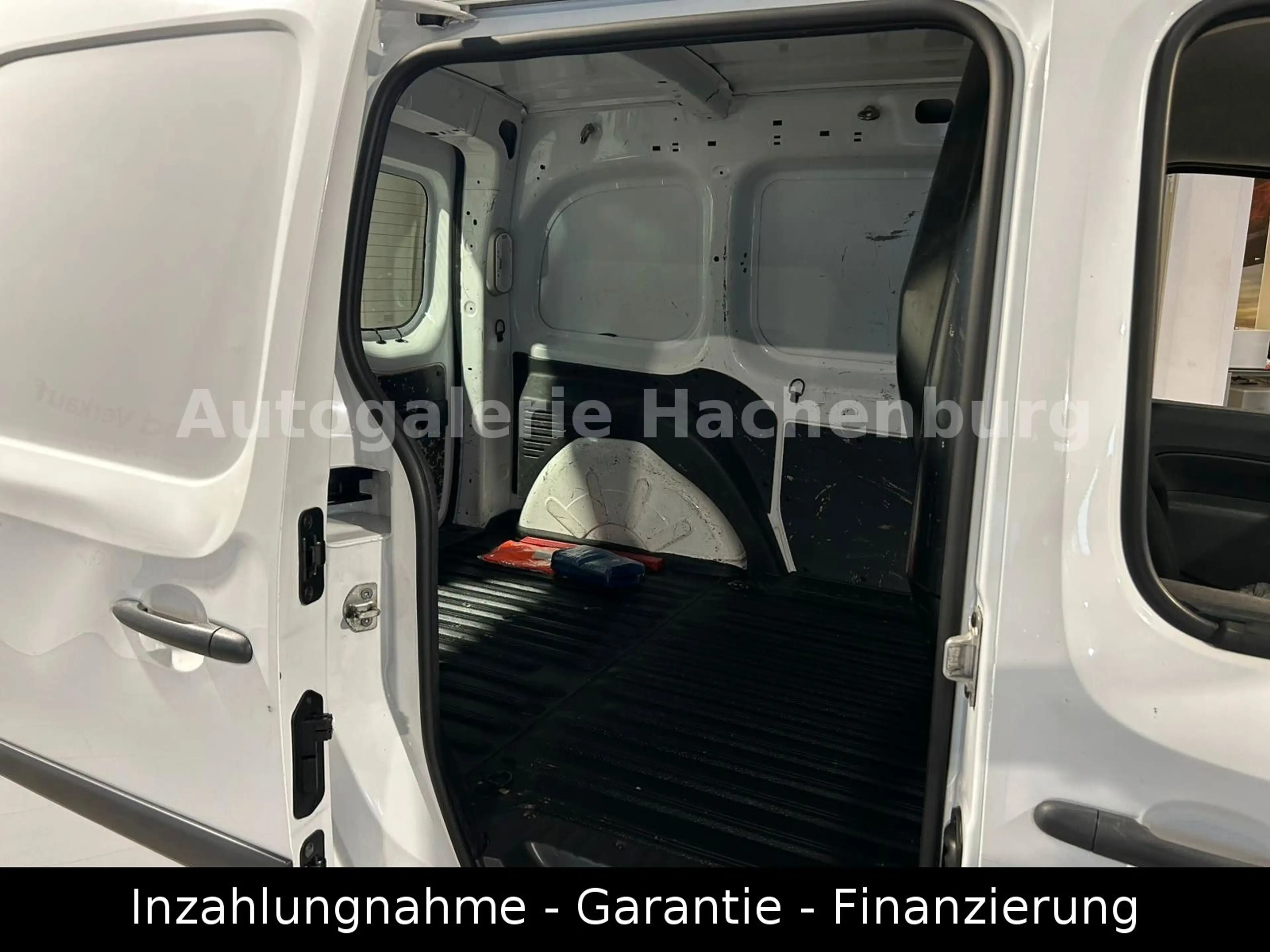 Nissan NV250 Kasten L1H1 Comfort/1.Hd/GARANTIE/EURO 6 — photo 9