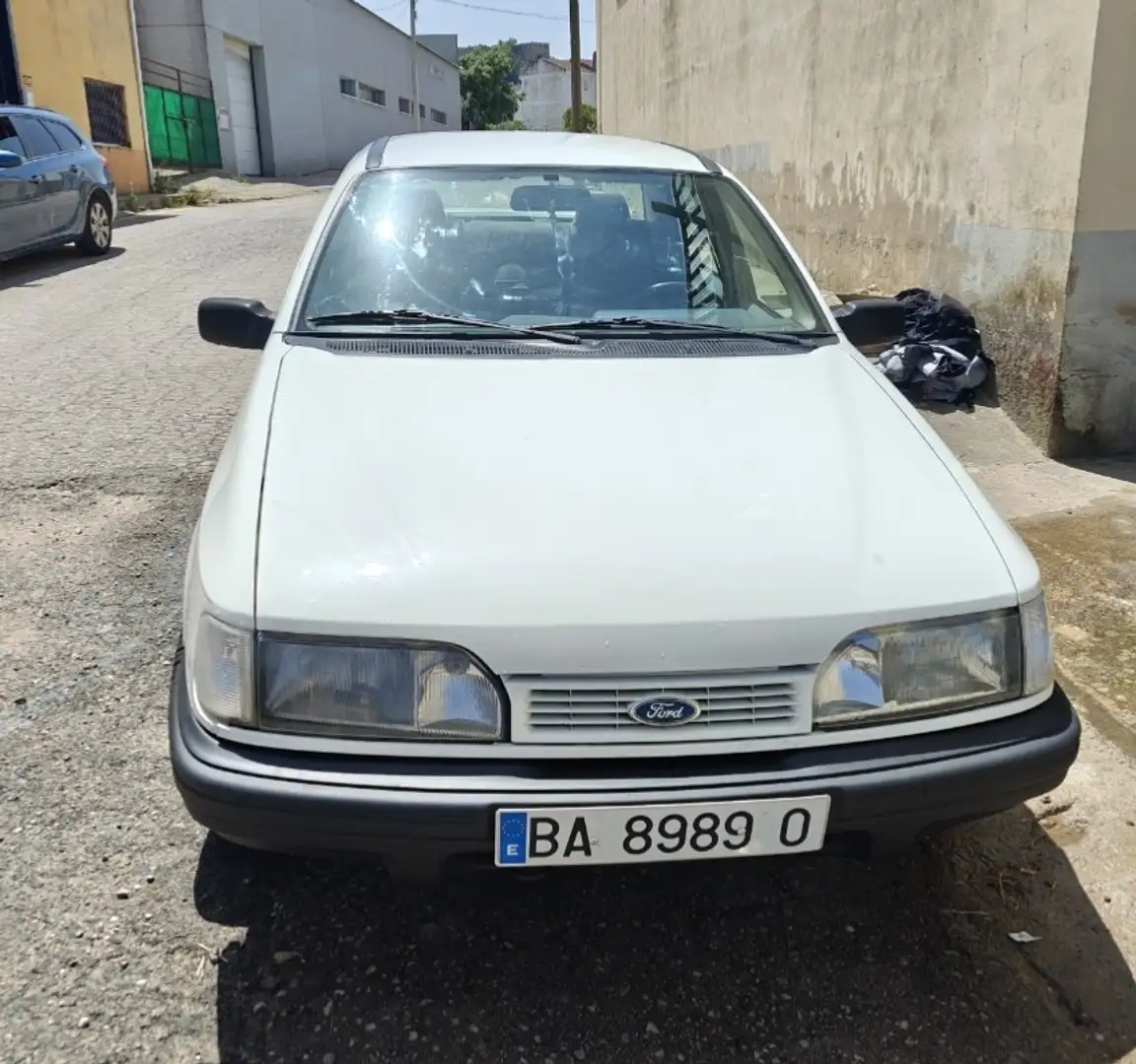 Ford Sierra 2.0i GL - 1