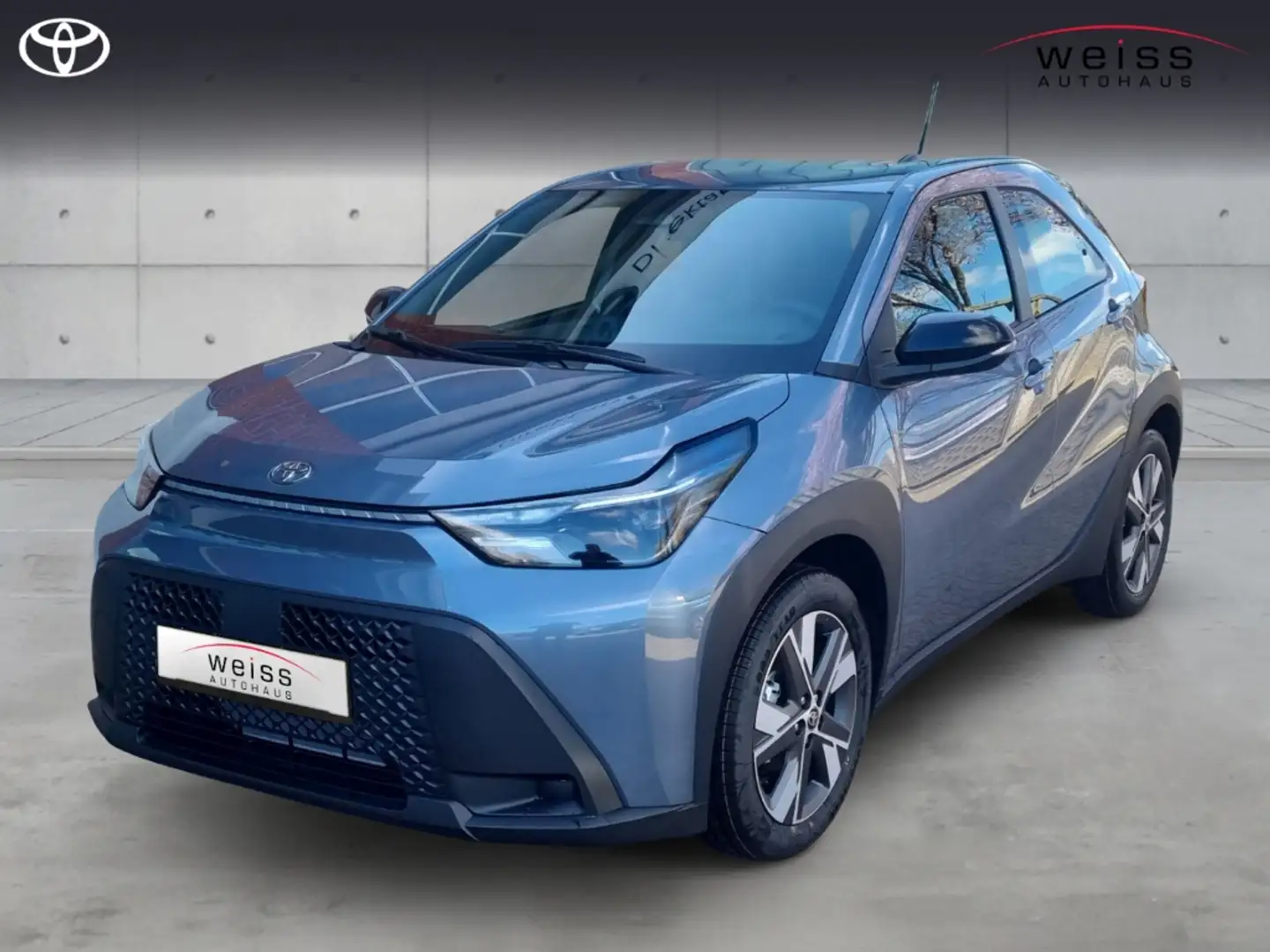 toyota aygo x