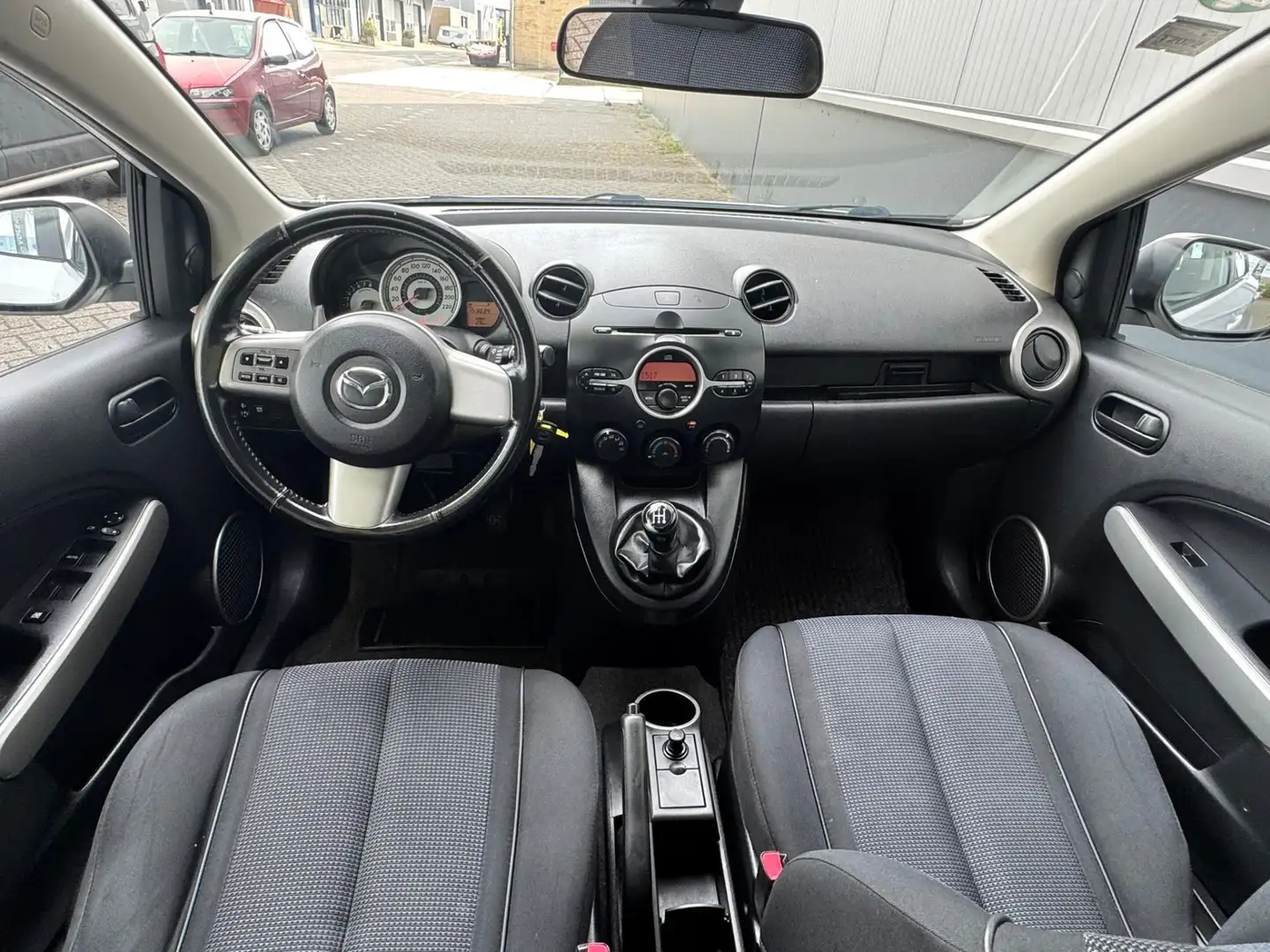 Mazda 2 1.3hp S-VT Touring airco nieuwe apk Blanc - 2