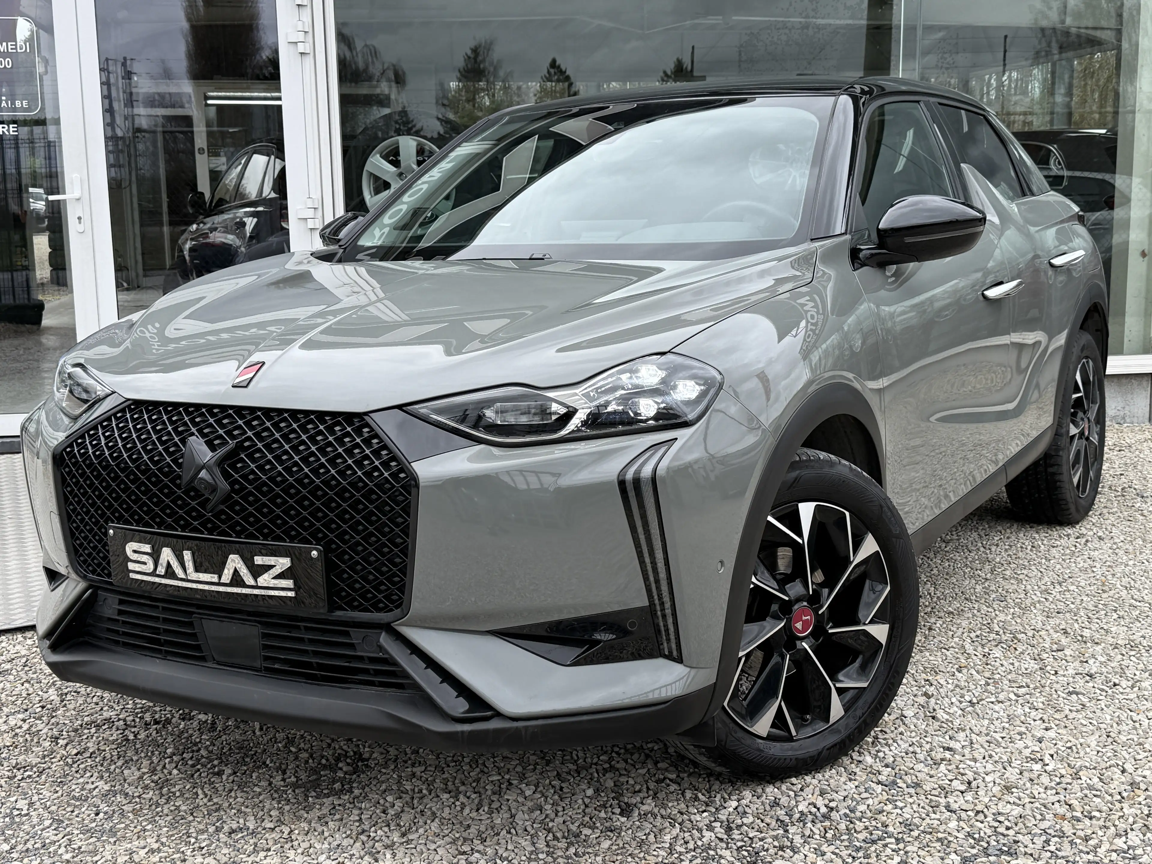 DS Automobiles DS 3 Crossback DS 3 CROSSBACK 1.2 TURBO 130 CV So Chic (EU6.3) — photo 2