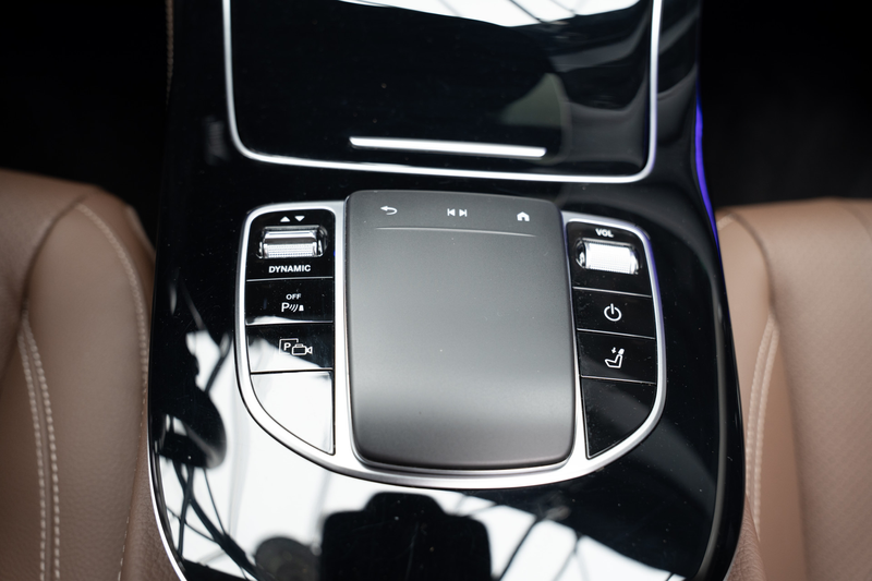 Mercedes-Benz E 300 Estate e Panodak HUD Burmester Leer 360° Memory se — photo 32