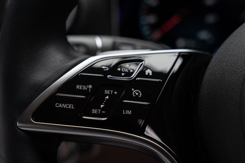 Mercedes-Benz E 300 Estate e Panodak HUD Burmester Leer 360° Memory se — photo 27