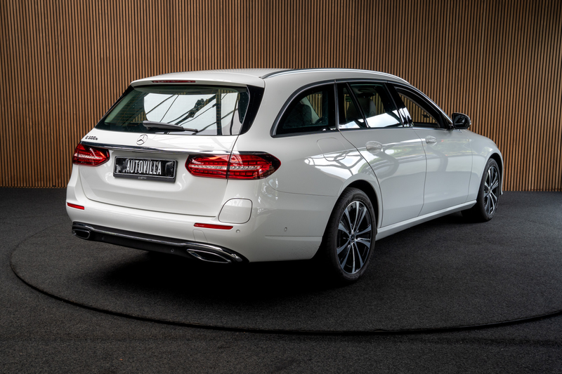 Mercedes-Benz E 300 Estate e Panodak HUD Burmester Leer 360° Memory se — photo 6