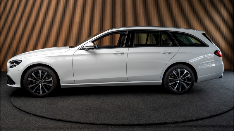 Mercedes-Benz E 300 Estate e Panodak HUD Burmester Leer 360° Memory se — photo 2