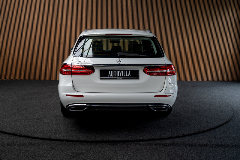 Mercedes-Benz E 300 Estate e Panodak HUD Burmester Leer 360° Memory se — photo 4
