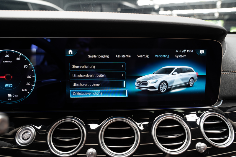Mercedes-Benz E 300 Estate e Panodak HUD Burmester Leer 360° Memory se — photo 18