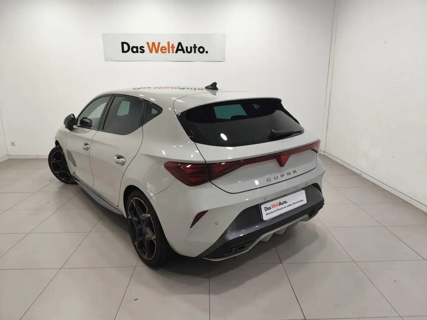 CUPRA Leon 1.5 eTSI 110 DSG Gris - 2