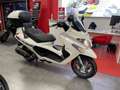 Piaggio XEvo 125 Wit - thumbnail 1