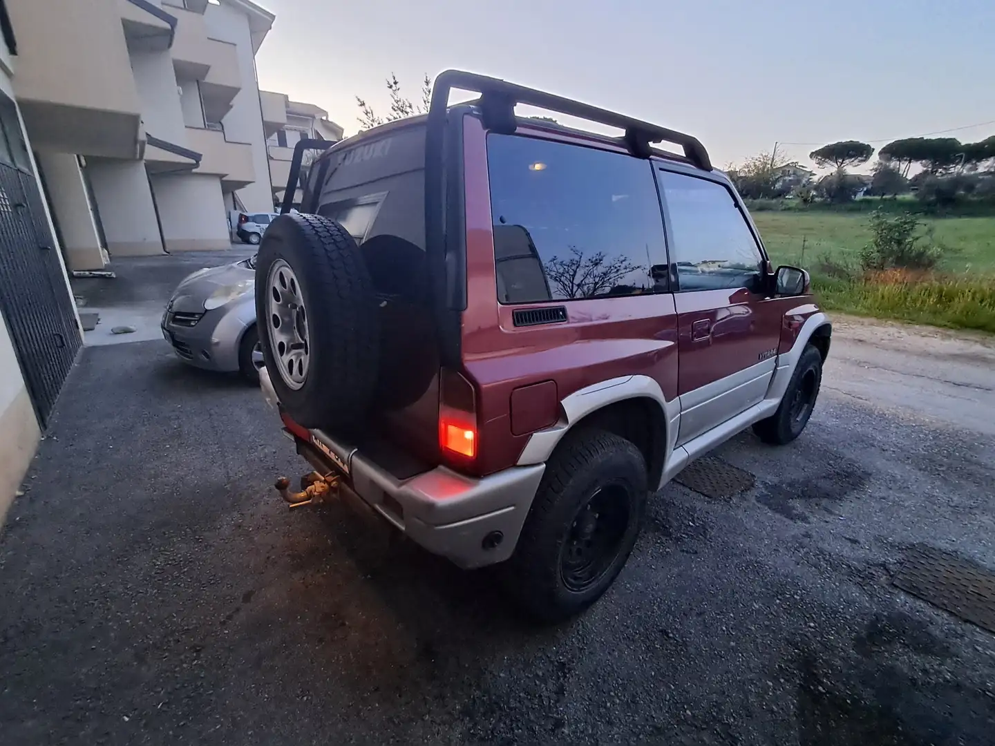 Suzuki Vitara 3p 1.6 16v JLX P.Pack c/AC - 2