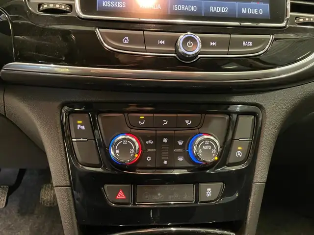 Opel Mokka X view 12