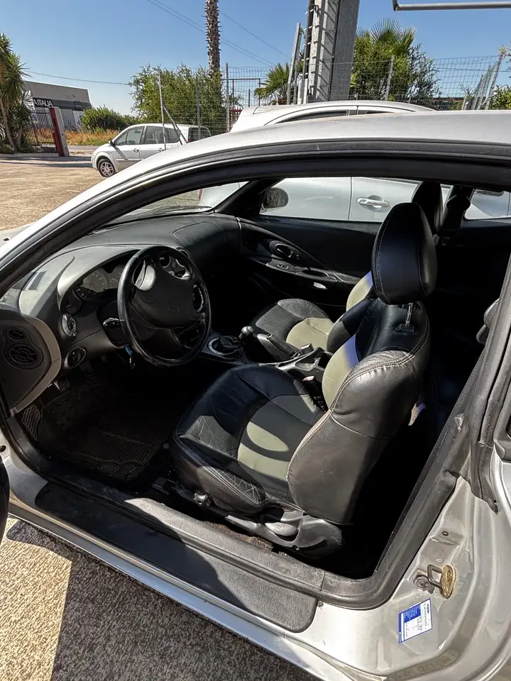 Hyundai Coupe 1.6 16v Air c/2airbag, foto 4
