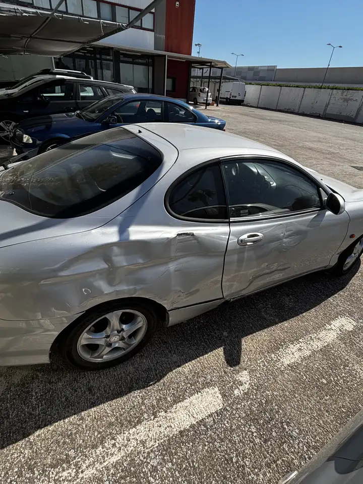 Hyundai Coupe 1.6 16v Air c/2airbag, foto 7