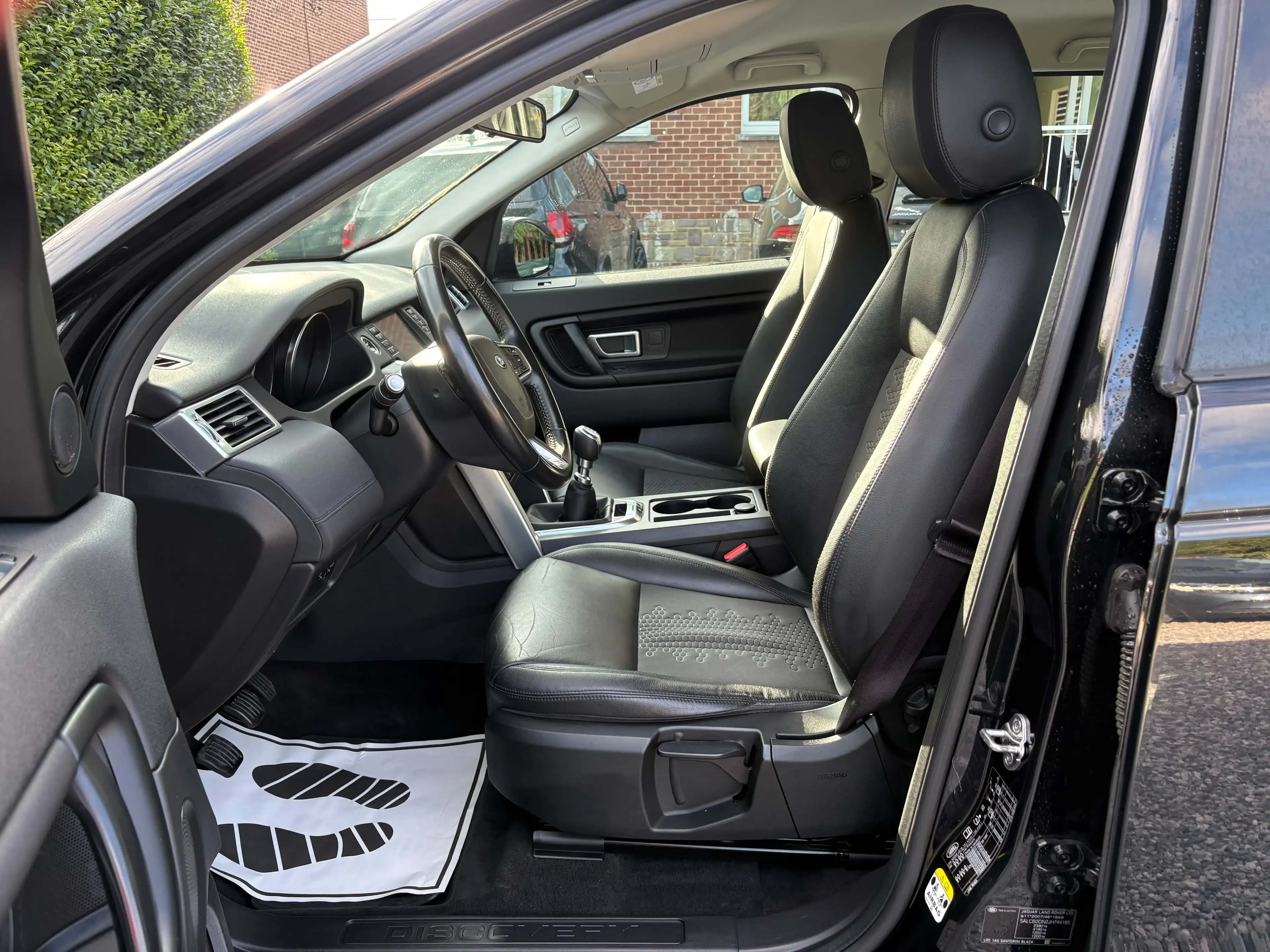 Land Rover Discovery Sport 2.0Td4-1ère Main-Pdc-Cuir-Cruise Control-Nouveaux Pneus... — photo 6