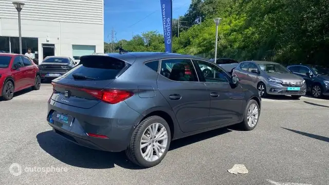 Seat Leon view 5