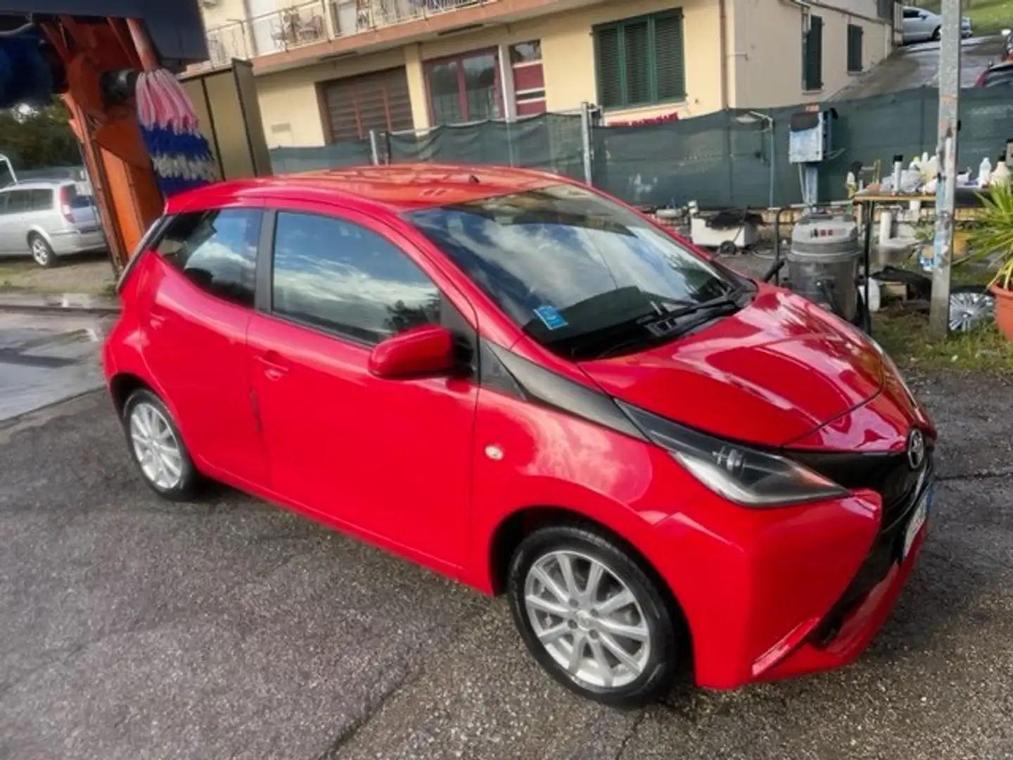 Toyota Aygo 5 P II 1.0 x-clusiv TELECAMERA 20 KM CON UN LITRO - 1