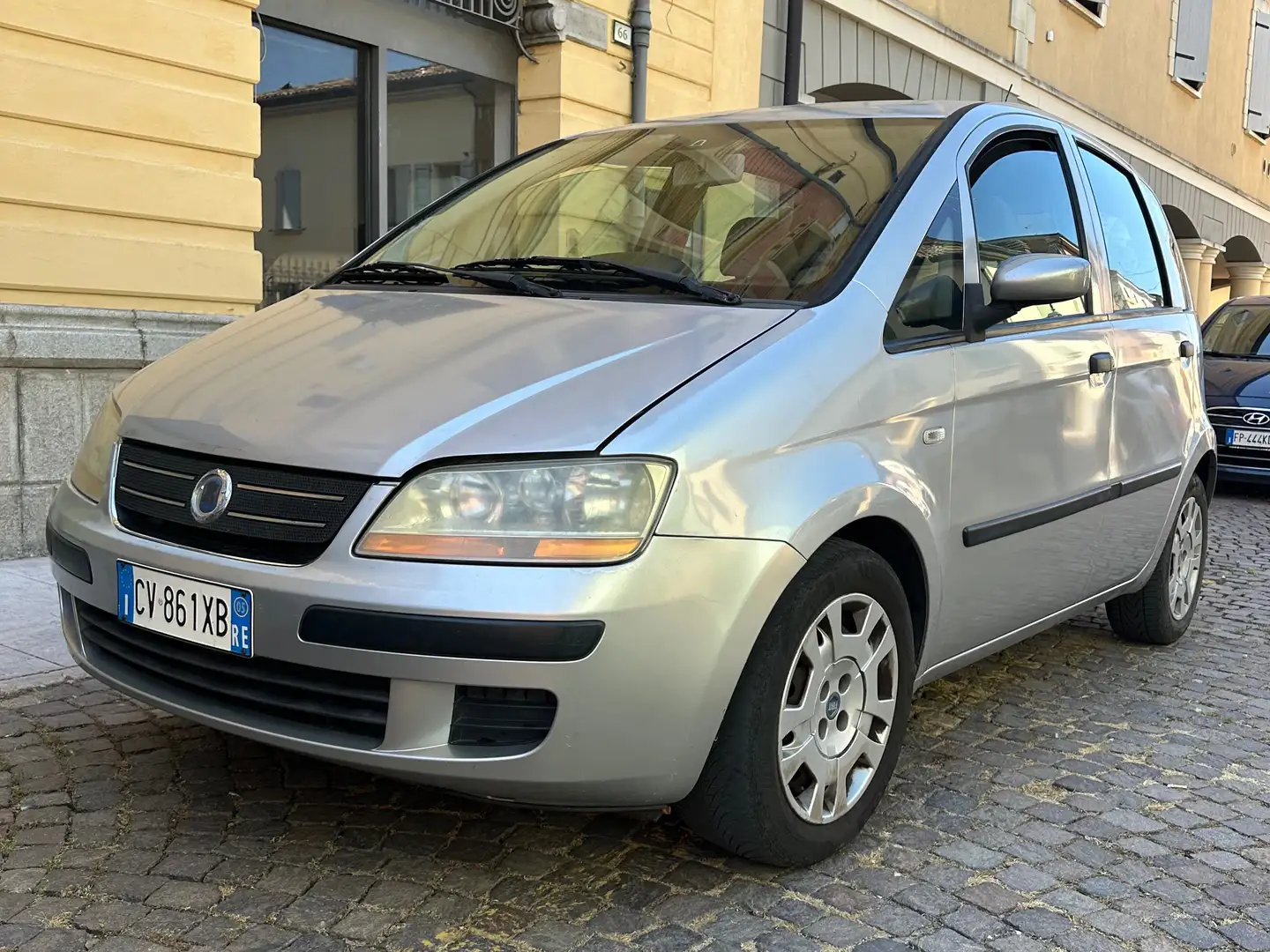 Fiat Idea Idea 1.4 16v Dynamic Argento - 1