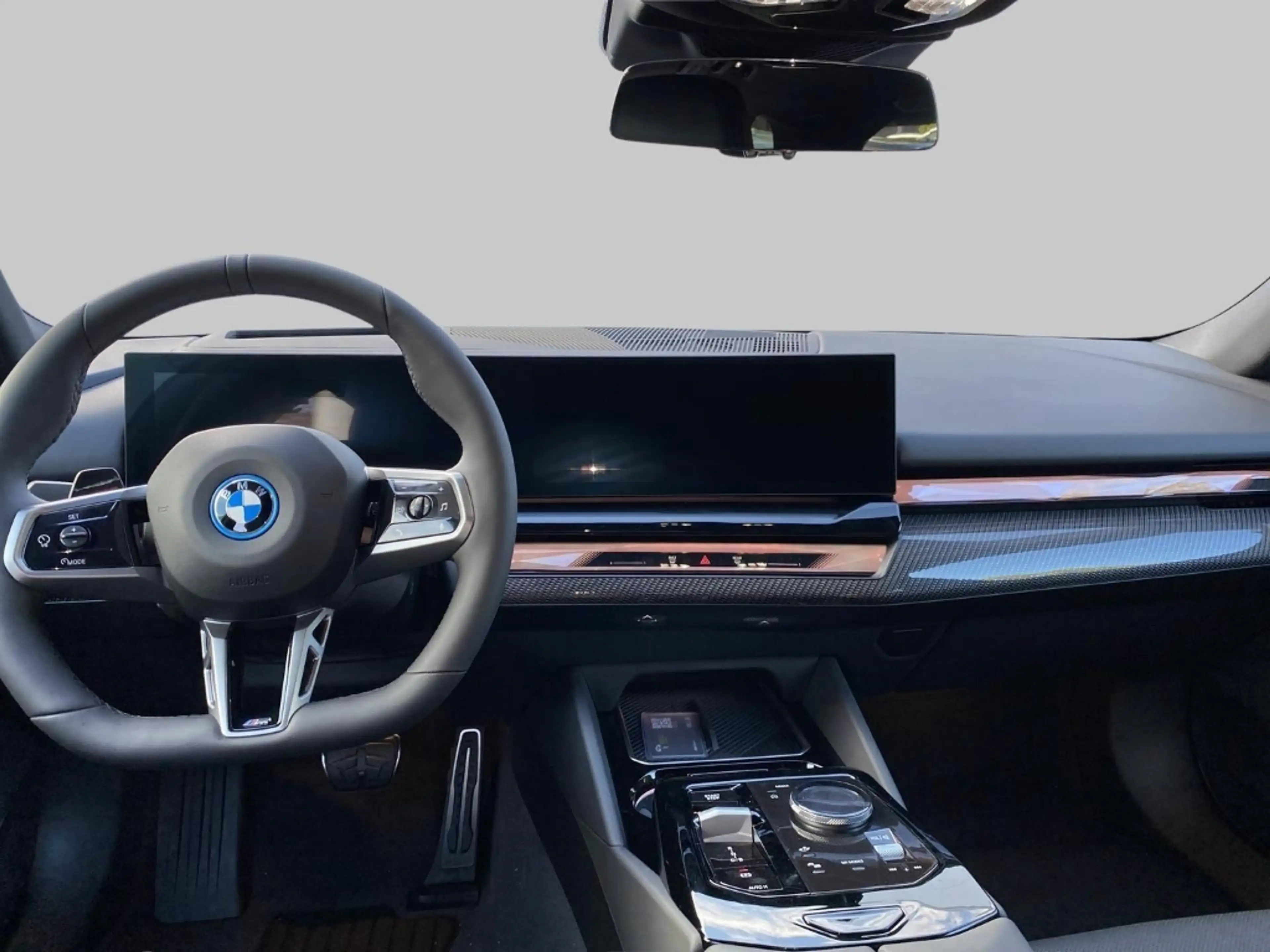 BMW i5 xDrive 40 Touring Sportpaket HUD AD AHK-klappbar P — photo 7