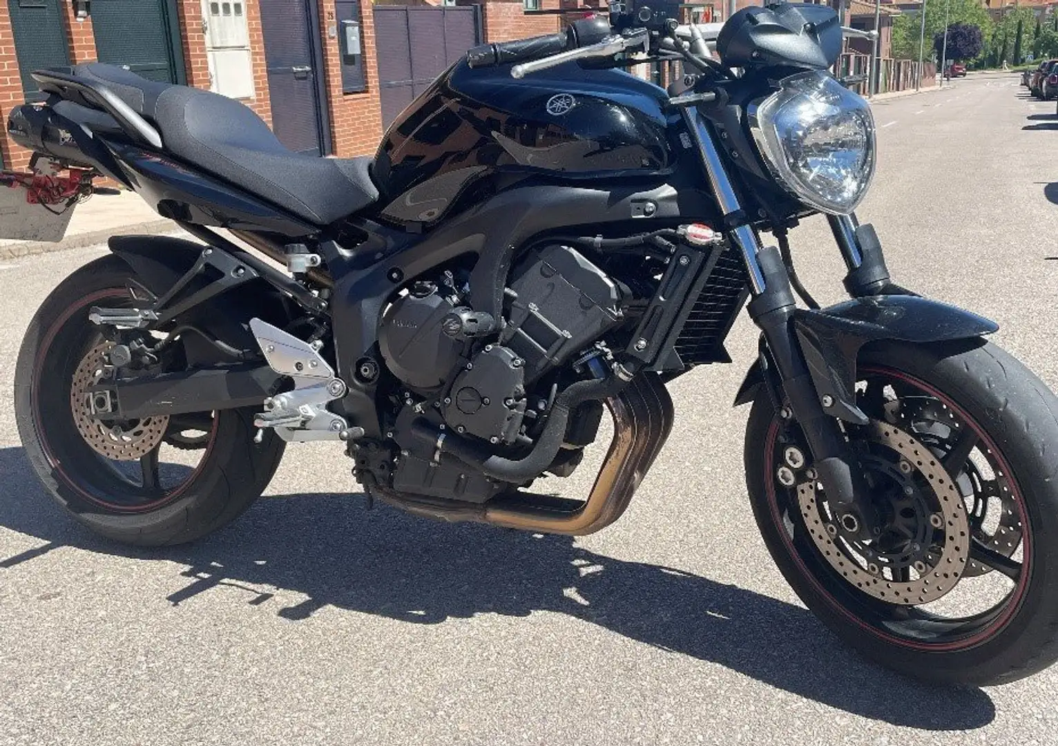 Yamaha FZ 6 FZ6NS2 Negro - 1