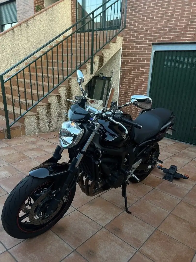 Yamaha FZ 6 FZ6NS2 Negro - 2